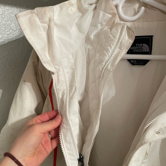 North face women’s large double layer insulated jacket - Picture 5 of 5